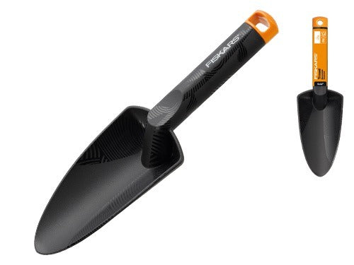 Planteuse à pelle solide Fiskars pour travailler dans des espaces étroits 