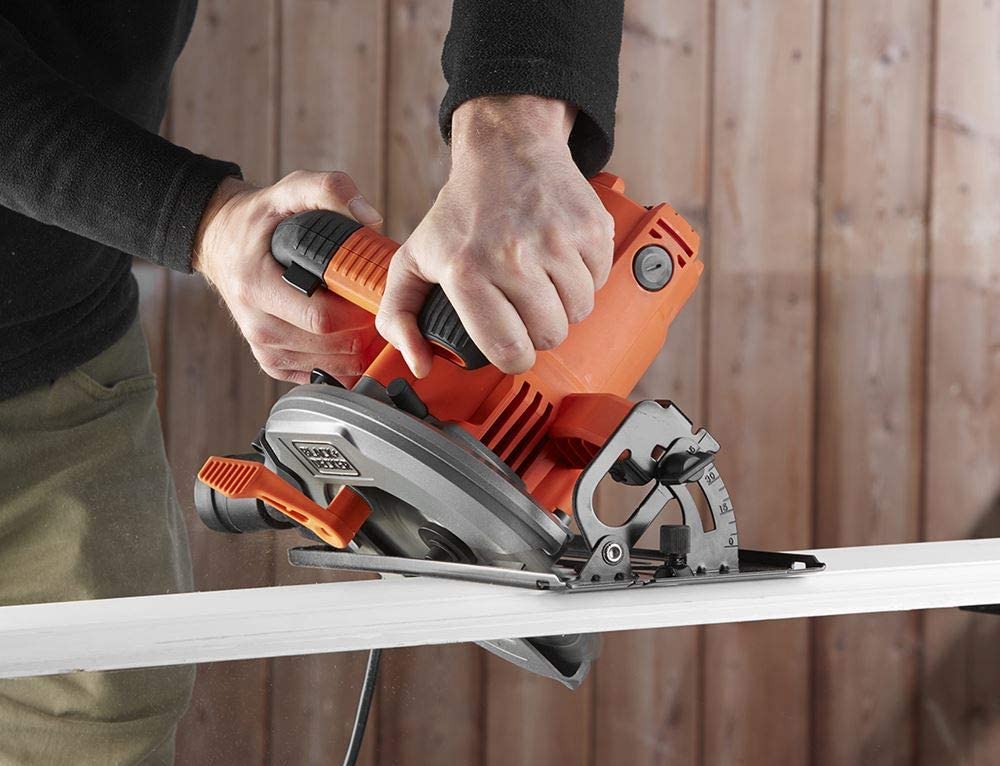 Sega Circolare 1500W BLACK+DECKER CS1550