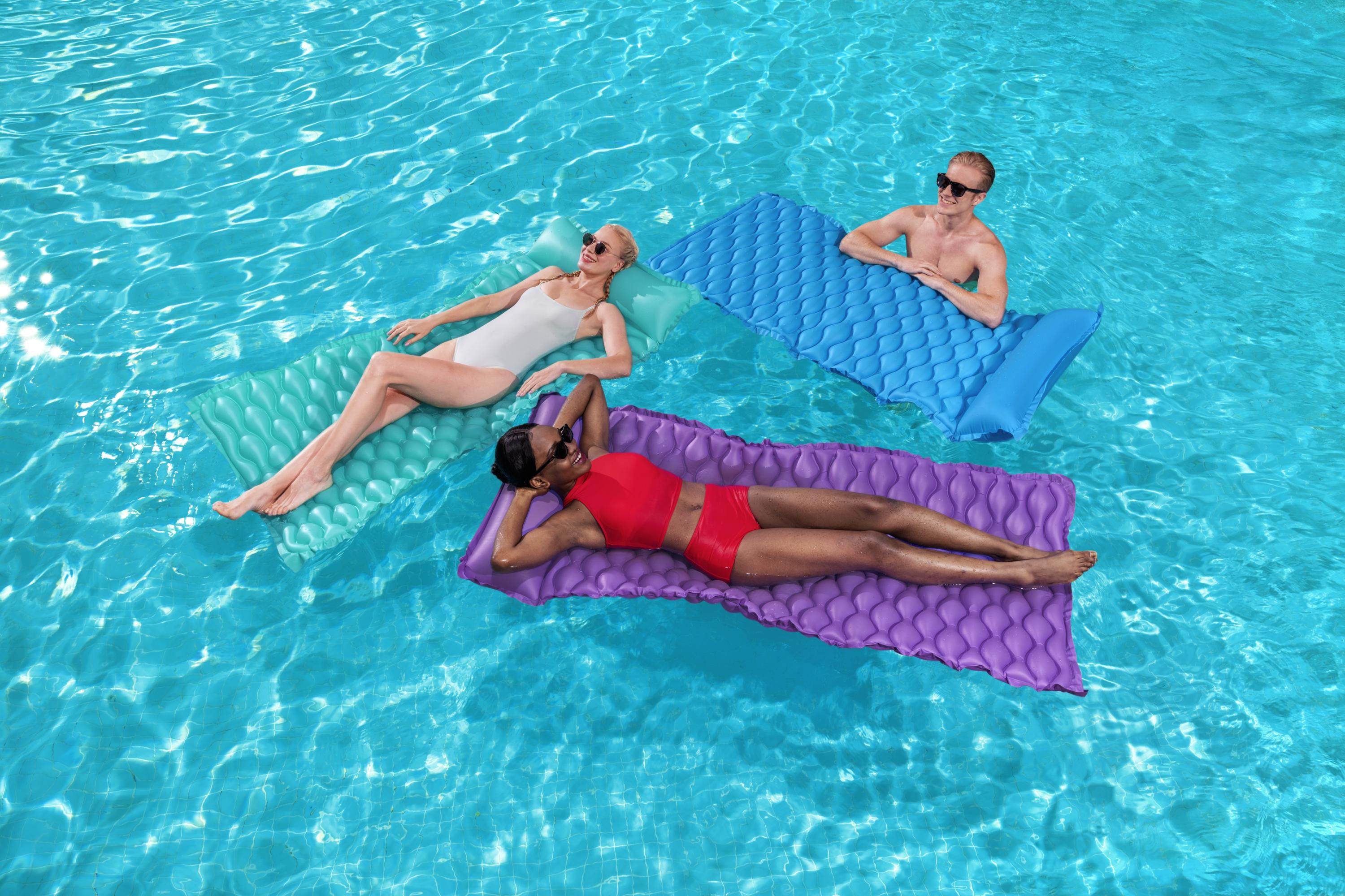 Bestway 44020 matelas gonflable enroulable peu encombrant pour piscine mer camping 