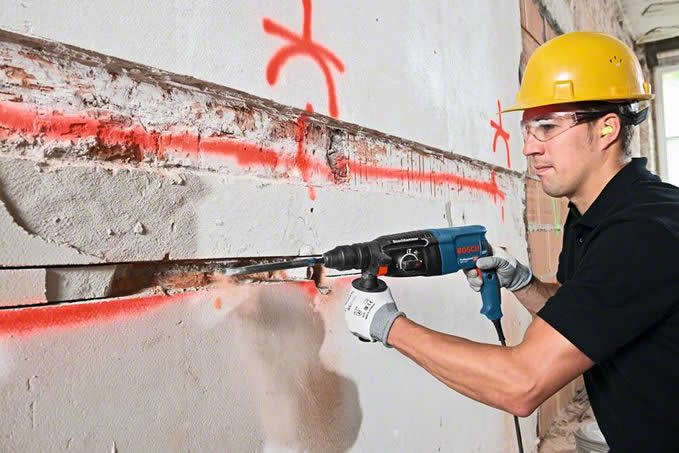 Marteau perforateur 830 W avec accessoire SDS+ BOSCH Professional GBH2-26F