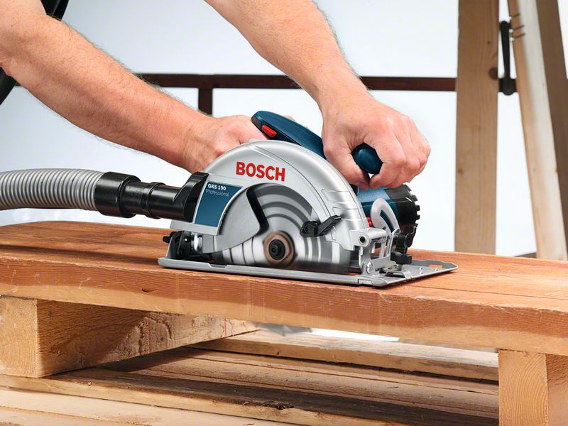 Scie circulaire filaire 1.400W lame 190mm BOSCH Professional GKS190