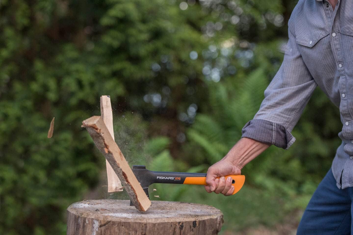 Accepte la hache à fendre professionnelle pratique et portable FISKARS XSX7