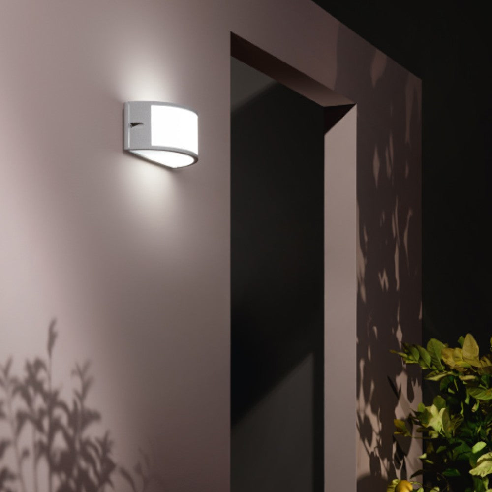 Applique plafonnier éclairage extérieur en aluminium et max 60W