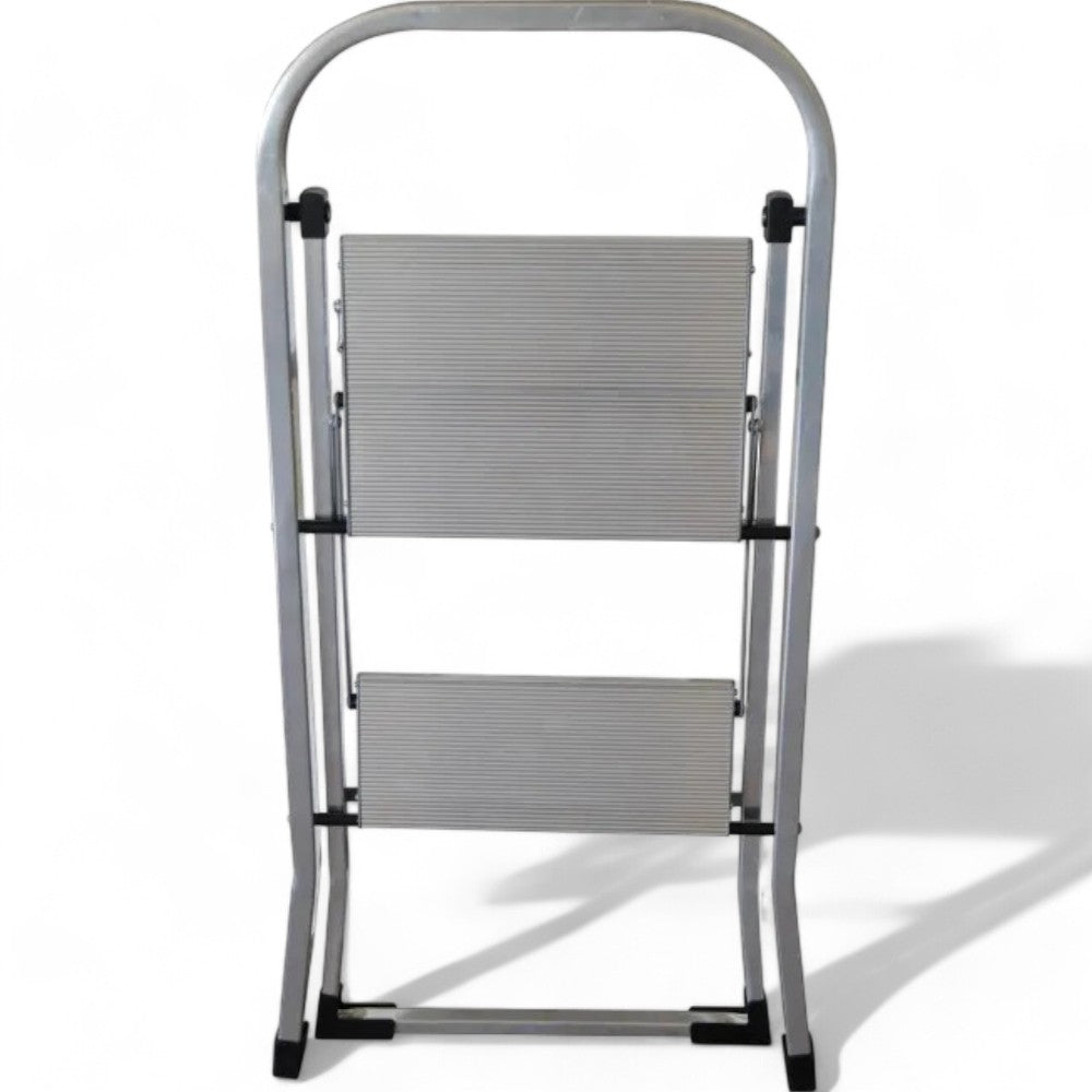 Sgabello in alluminio con gradini e portata massima di 150 kg