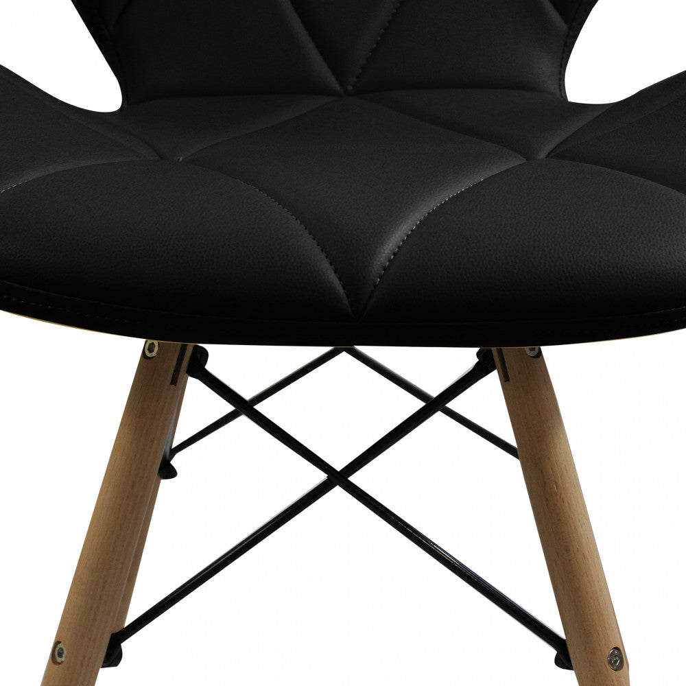Chaise design d'intérieur moderne avec pieds en bois et assise en éco-cuir Noir C