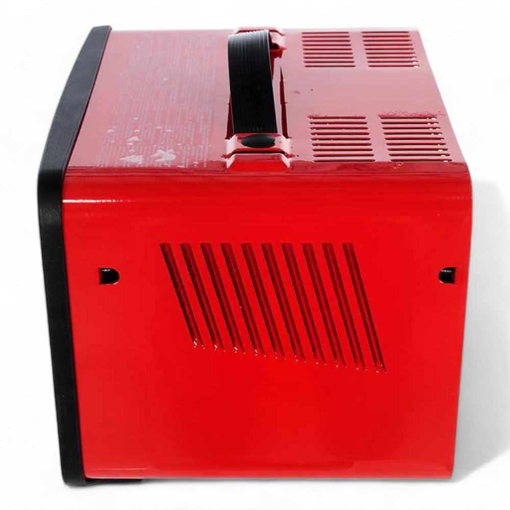 Chargeur de batterie Leader 150 Start 20/140A 12V avec démarreur