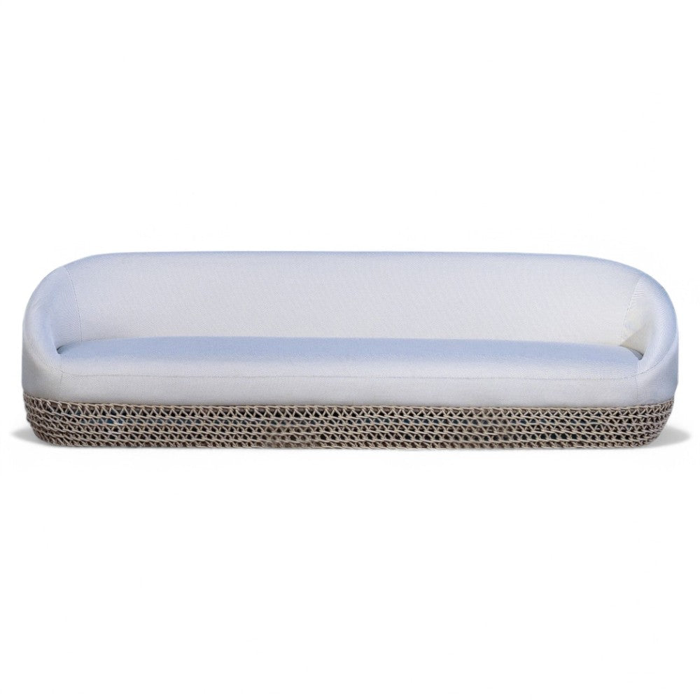 Divano moderno tre posti con struttura in alluminio e cuscini beige 91x220xH71 cm