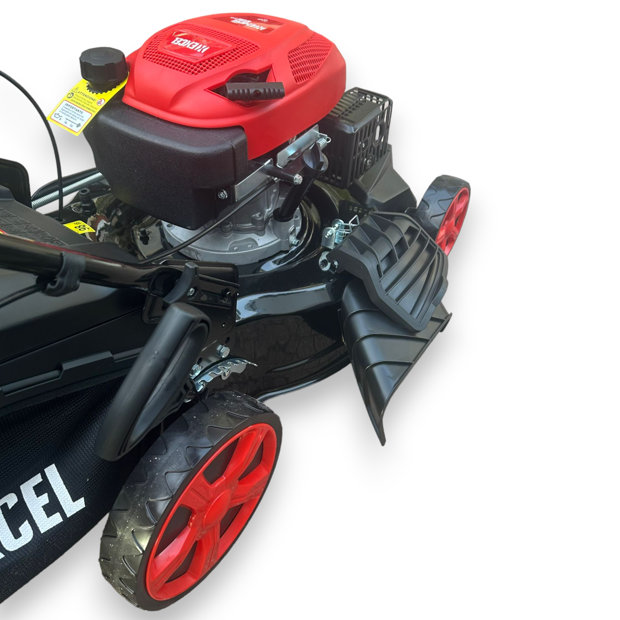Tondeuse à gazon automotrice de 173 cm3 avec allumage électronique et hauteur de coupe réglable 