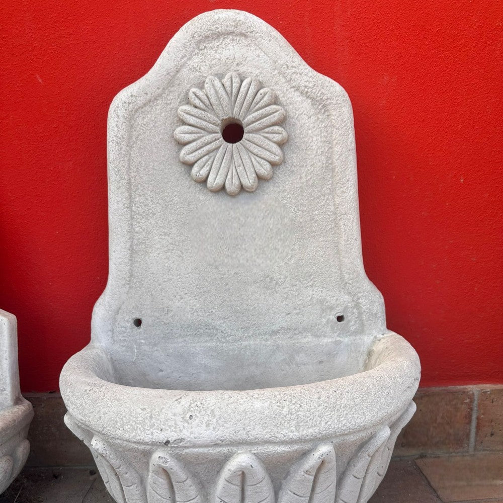 Fontaine Murale Feuille Grise 47x23xH66cm Decogarden