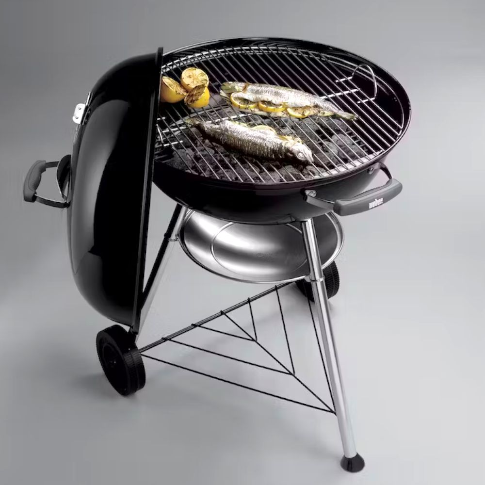 Barbecue à charbon rond avec roulettes et bouilloire compacte originale Weber, grille en acier chromé