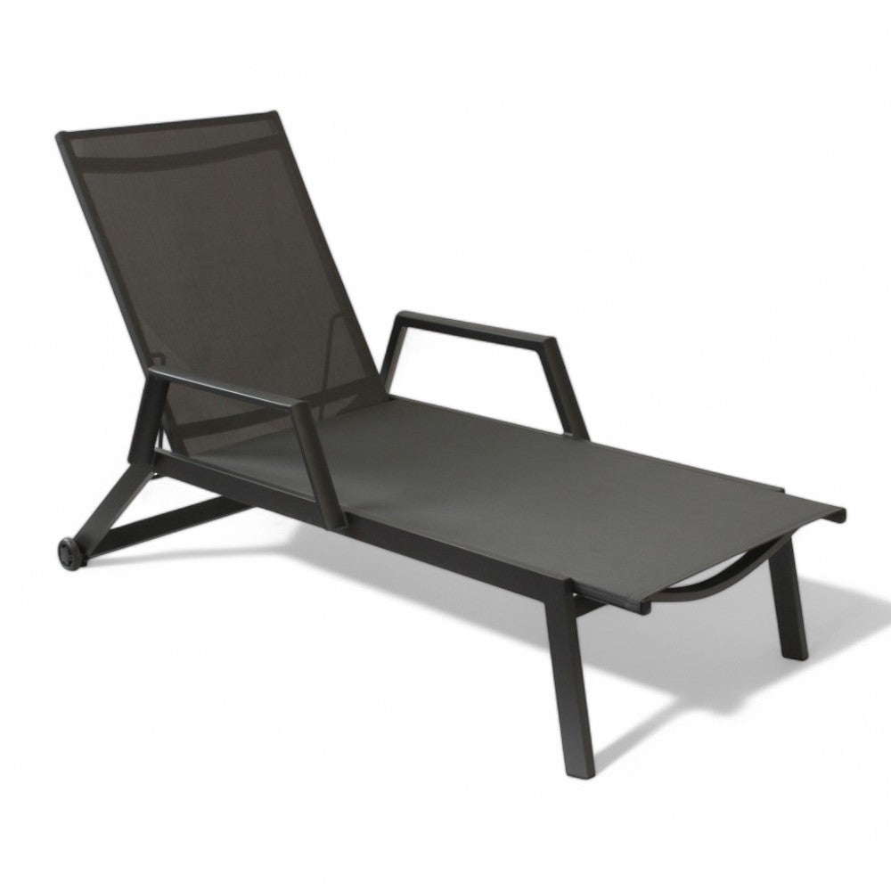 Lettino prendisole con braccioli struttura in alluminio e textilene impilabile per esterno 195x72xH53 cm