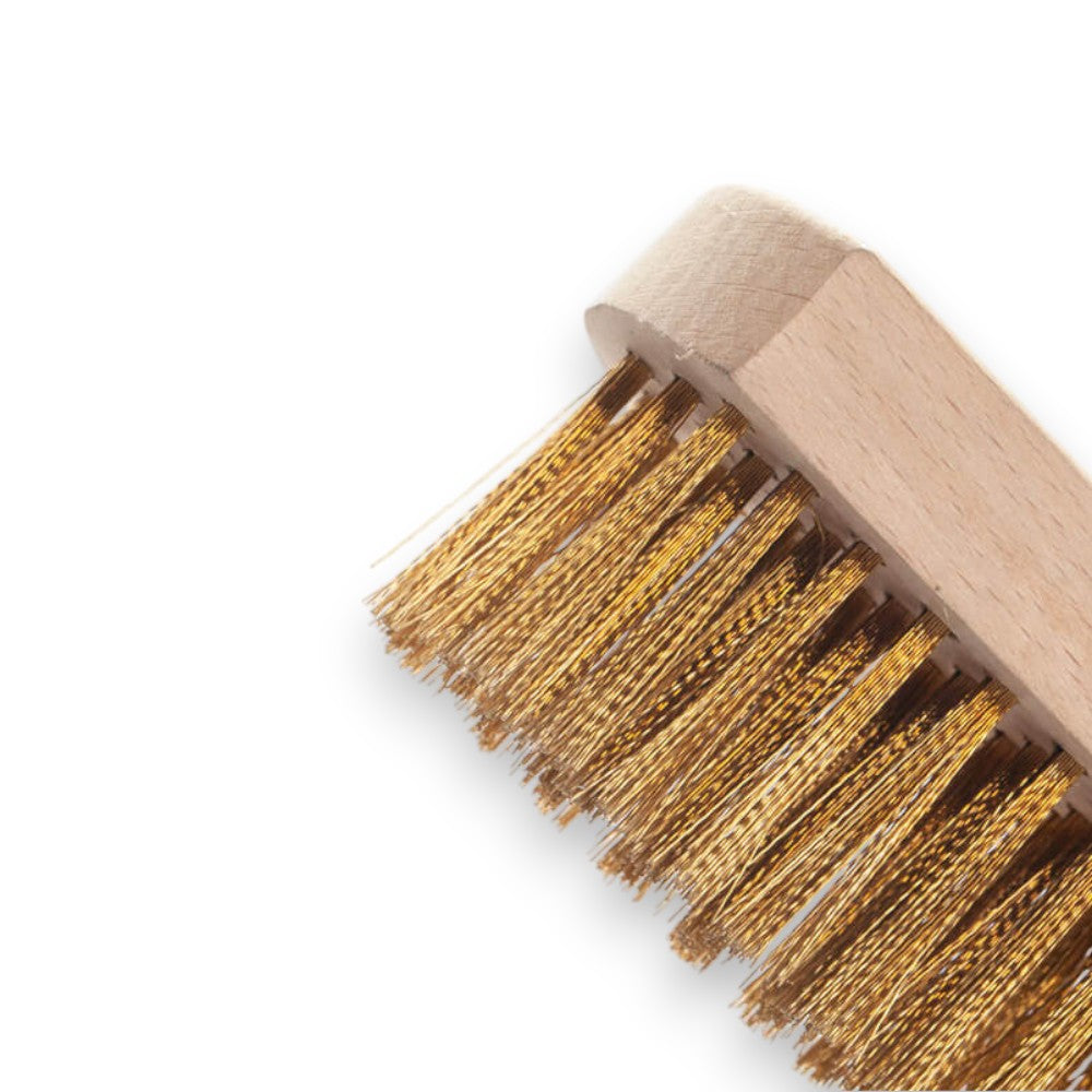 Brosse pour enlever les cendres des fils de laiton et des fours à bois