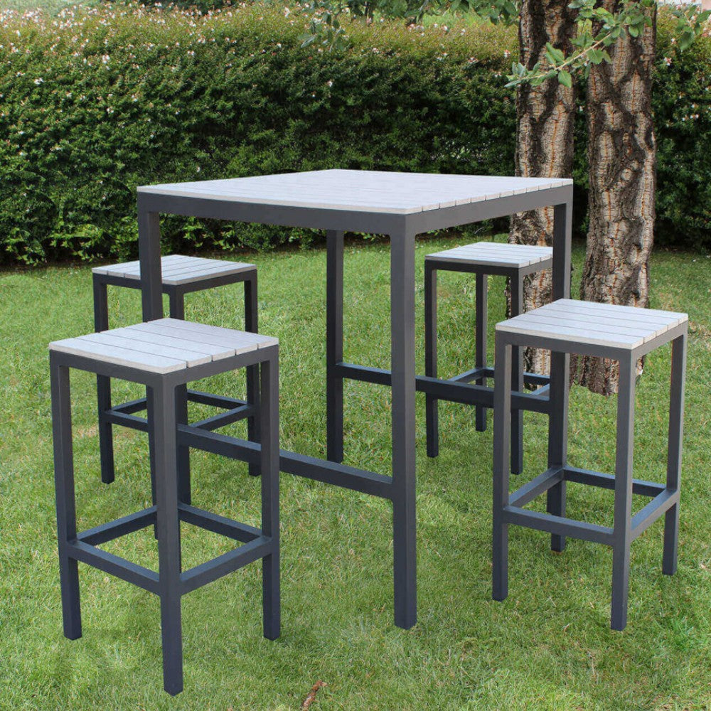 Table carrée de 80x80 cm de hauteur avec 4 tabourets en aluminium avec plateau en polywood effet bois en lattes Voga