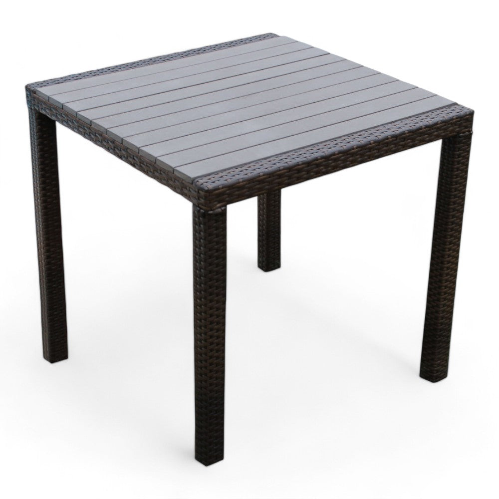 Table carrée 80x80 cm pour jardin extérieur avec structure en aluminium recouverte d'osier avec plateau effet lattes de Majorque