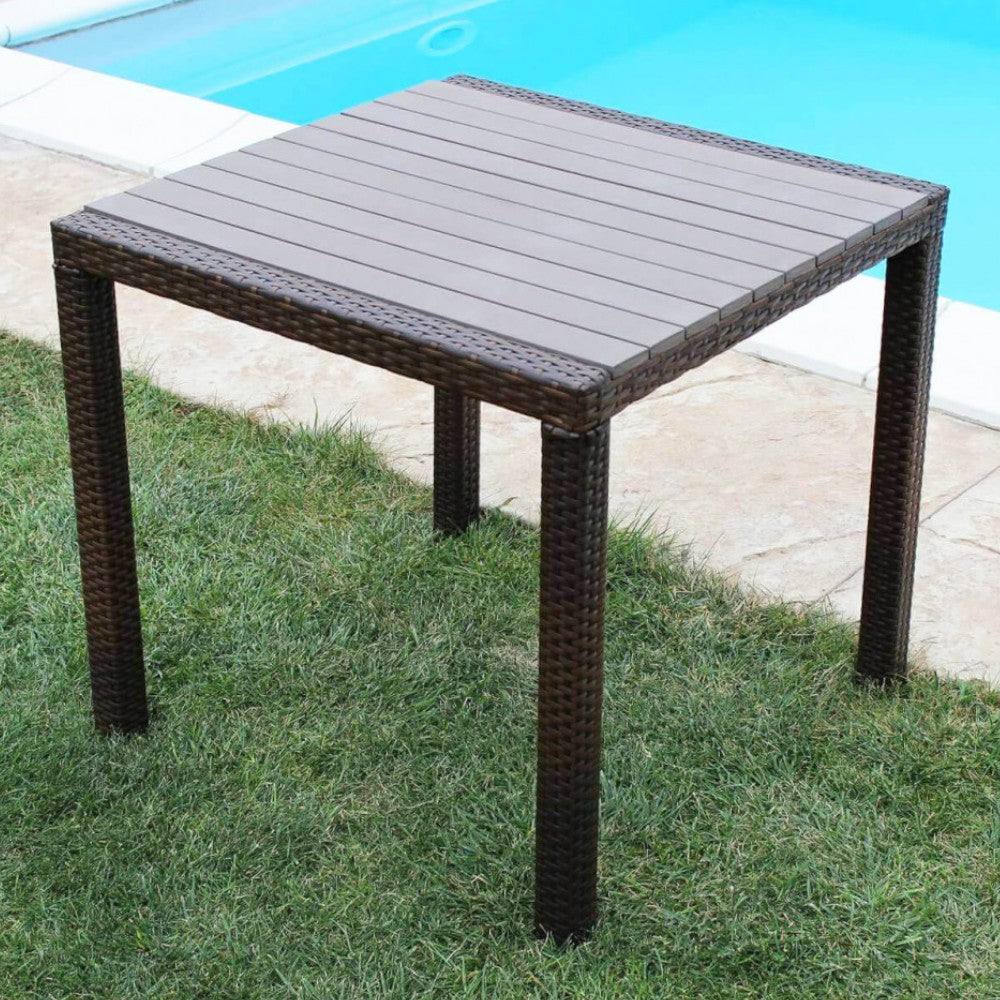 Table carrée 80x80 cm pour jardin extérieur avec structure en aluminium recouverte d'osier avec plateau effet lattes de Majorque