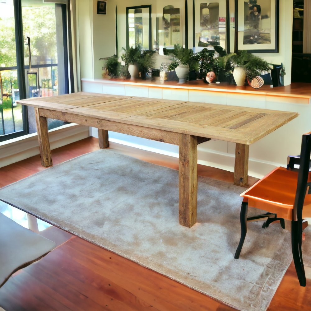 Table extensible d'intérieur ou d'extérieur en bois de pin avec plateau à lattes Marilin