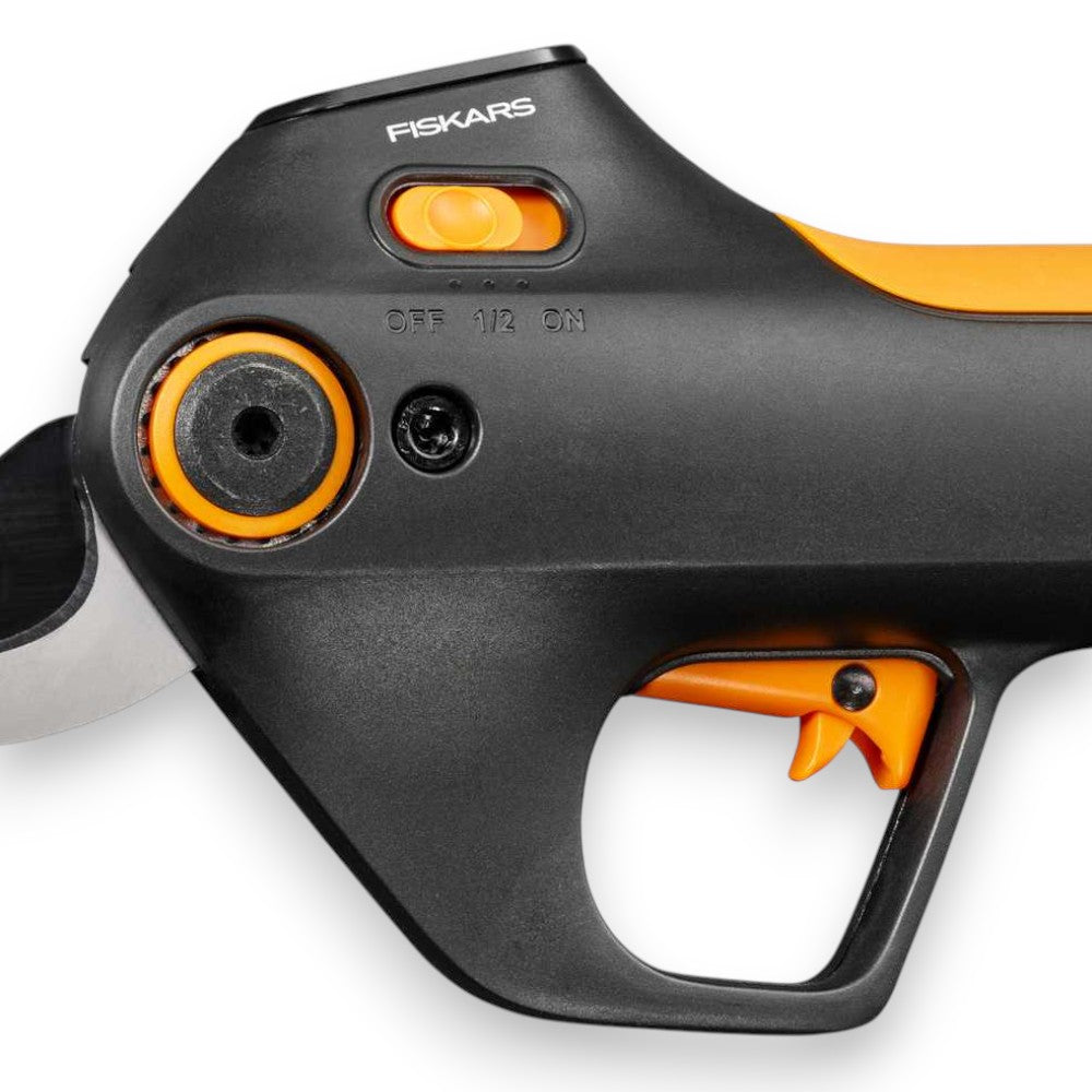 Forbici da pota con batteria integrata 8V e taglio 3 cm Fiskars 1082297