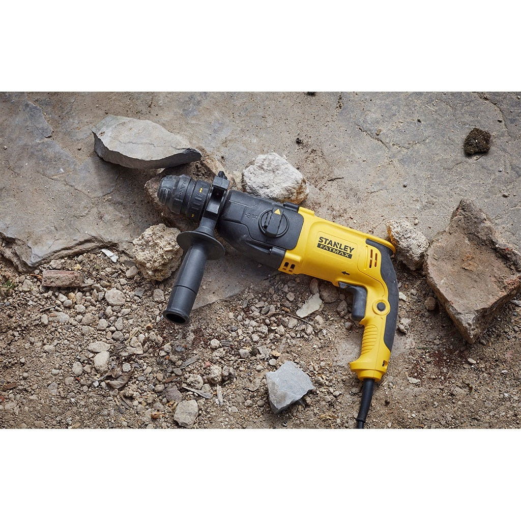 Trapano Martello Demolitore 800W 2.4J STANLEY FATMAX SFMEH210K