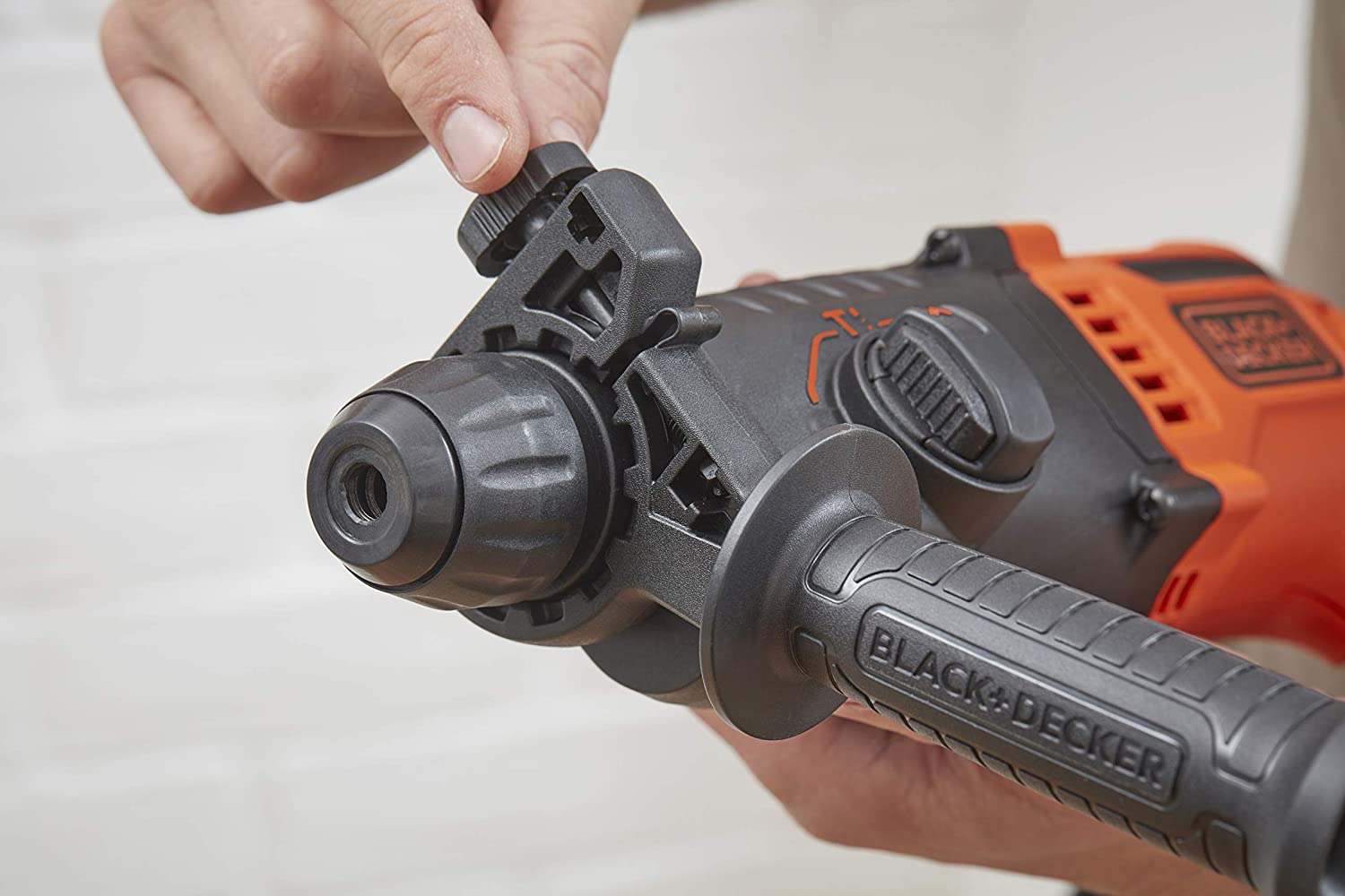 Martello Tassellatore Scalpellatore SDS+ 650W BLACK+DECKER BEHS01