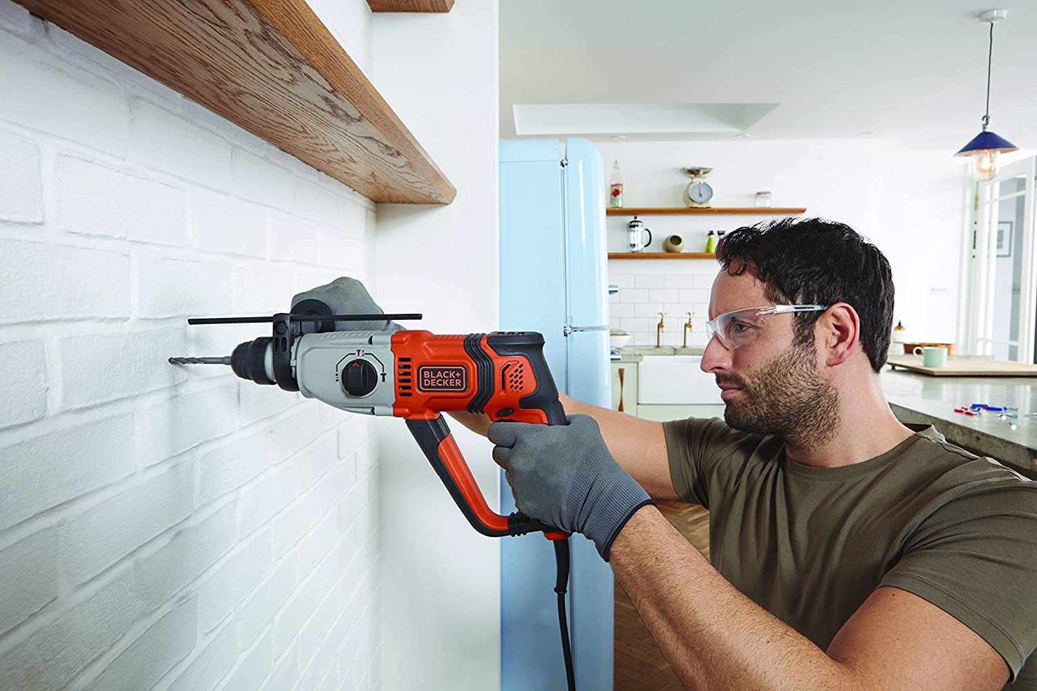Martello Tassellatore Scalpellatore SDS+ 800W BLACK+DECKER BEHS02K
