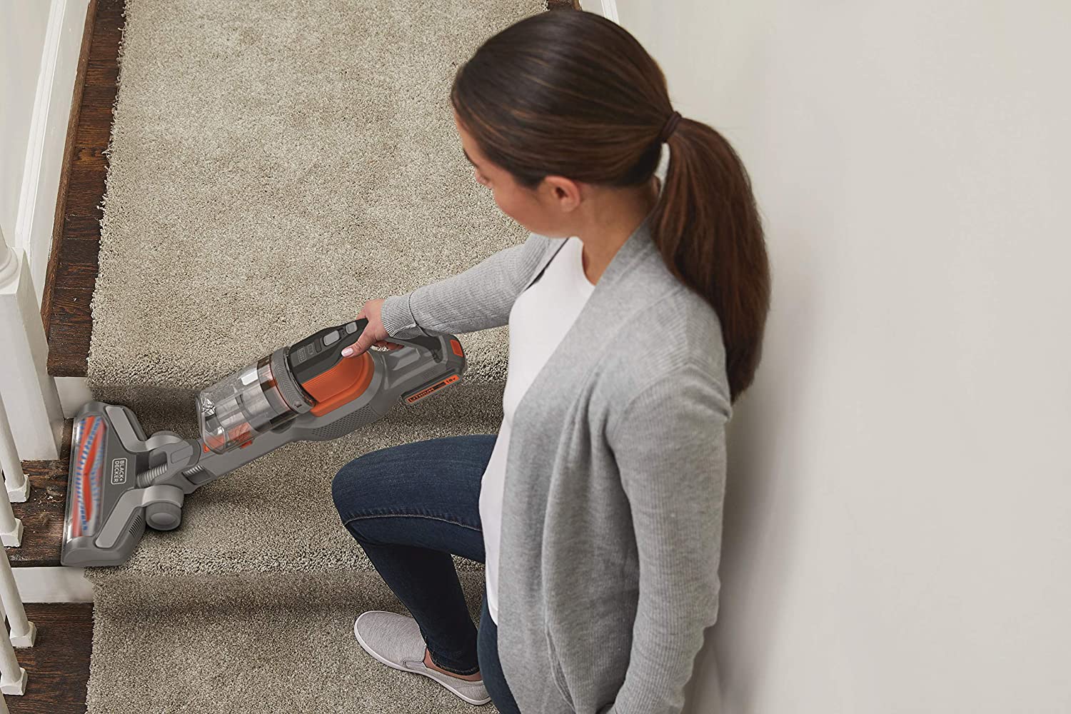 Scopa aspirapolvere senza filo ricaricabile Black Decker