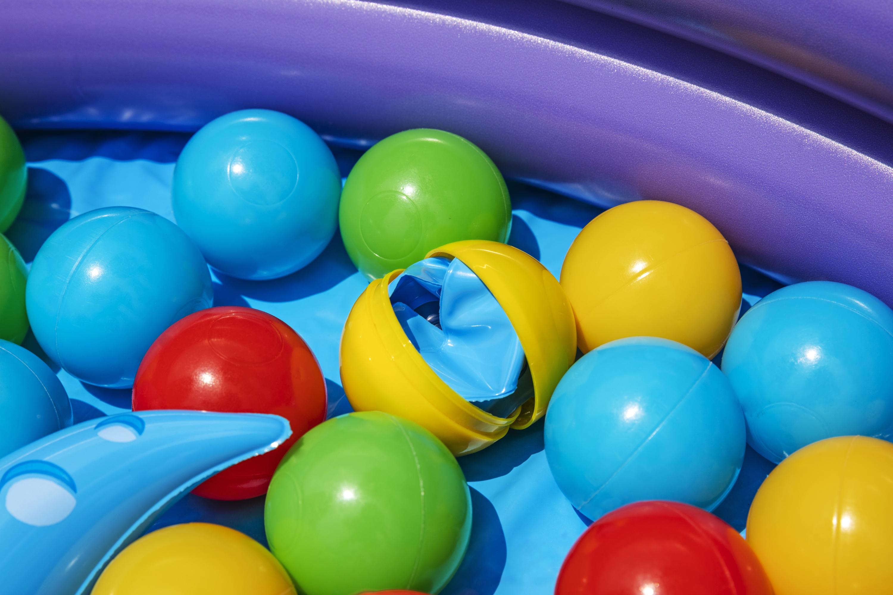Piscina gonfiabile tonda con 46 palline e giochi a sorpresa BestWay 5246