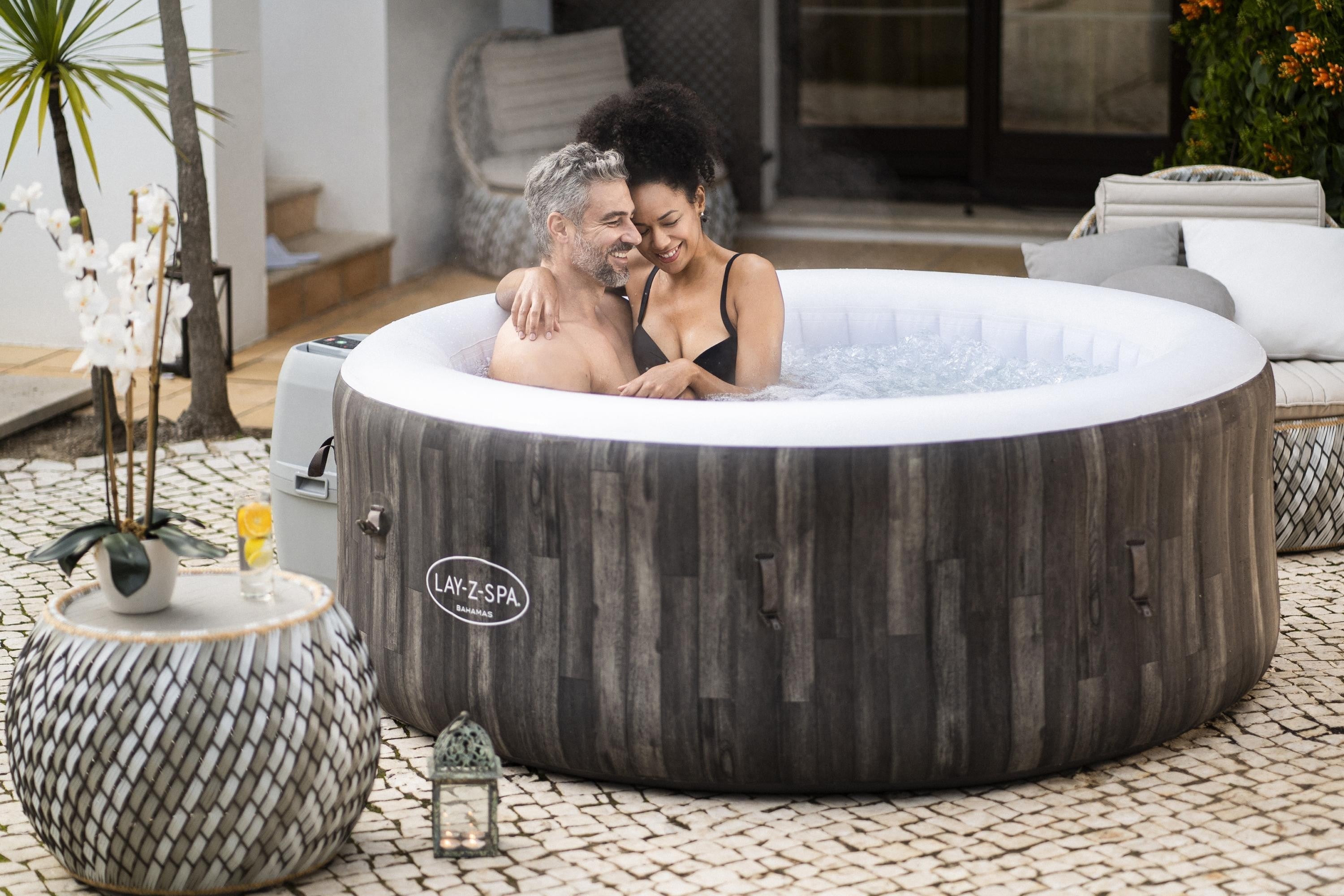 Piscina SPA Idromassaggio Lay-Z-Spa Bahamas AirJet Bestway 60005