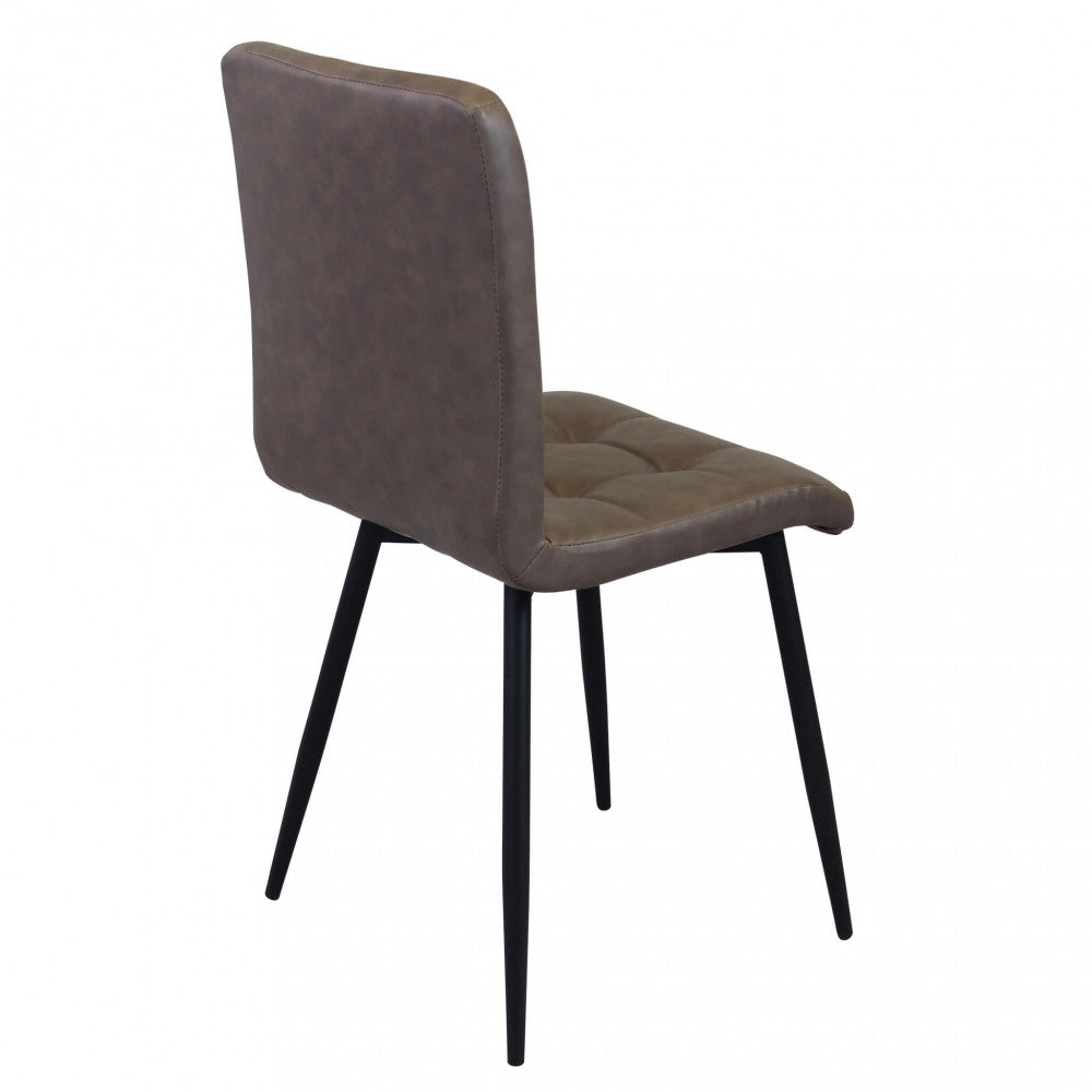 Sedia da interno sala da pranzo con struttura in metallo e seduta larga rivestita in ecopelle Ginter